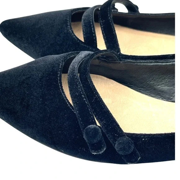 Saks Fifth Avenue Flats Women 10 Black Good Velvet Mary Jane Pointed Toe Luxury - Picture 16 of 16